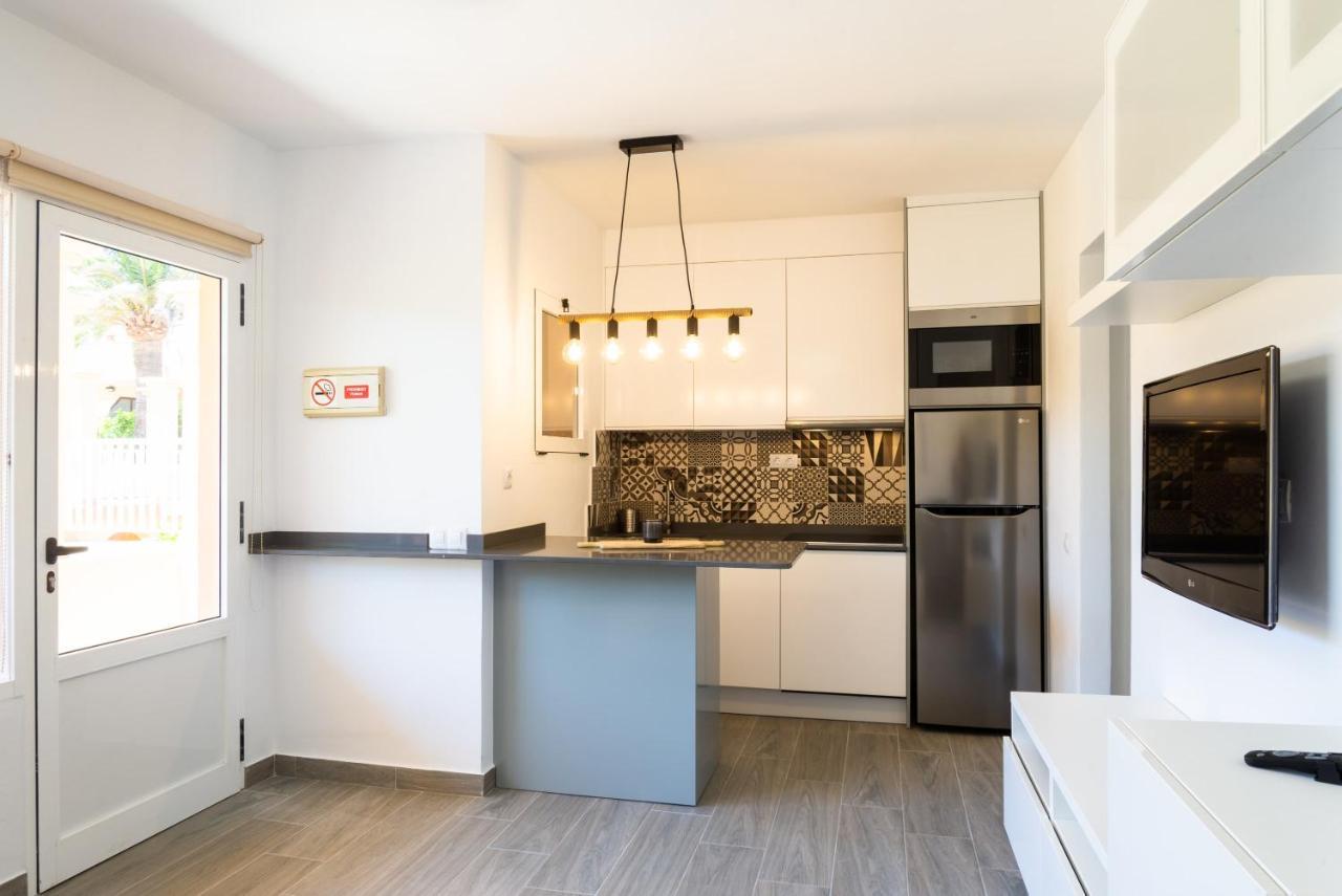 Casa Lucien - Newly Refurbished Apartment With Swimming Pool - Ideal For Couples Corralejo Exteriör bild