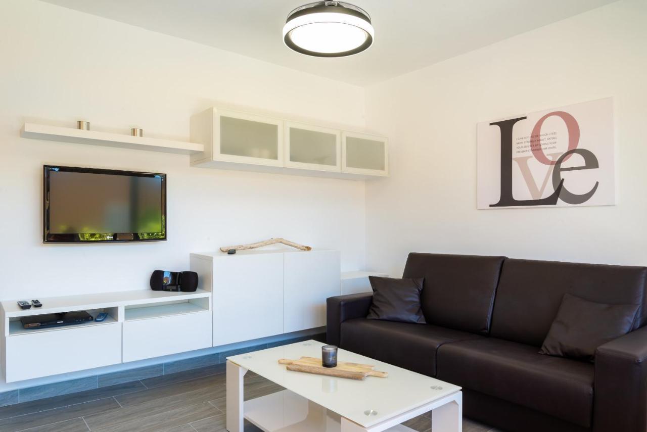 Casa Lucien - Newly Refurbished Apartment With Swimming Pool - Ideal For Couples Corralejo Exteriör bild